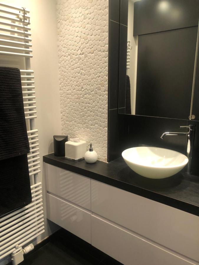Cosy And Trendy Apartment 75M2 With Balcony - Centrally Located - Lippenslaan Кнокке-Гейст Екстер'єр фото